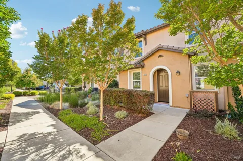103 Arcangel Way