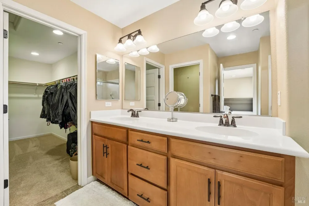 103 Arcangel Way San Pablo, CA 94806