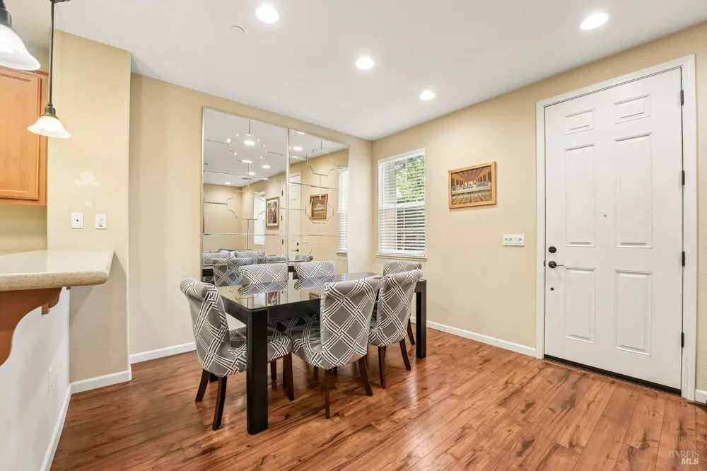103 Arcangel Way San Pablo, CA 94806