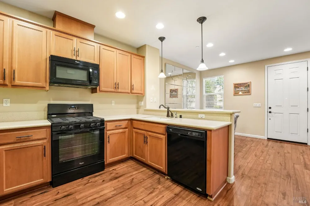 103 Arcangel Way San Pablo, CA 94806