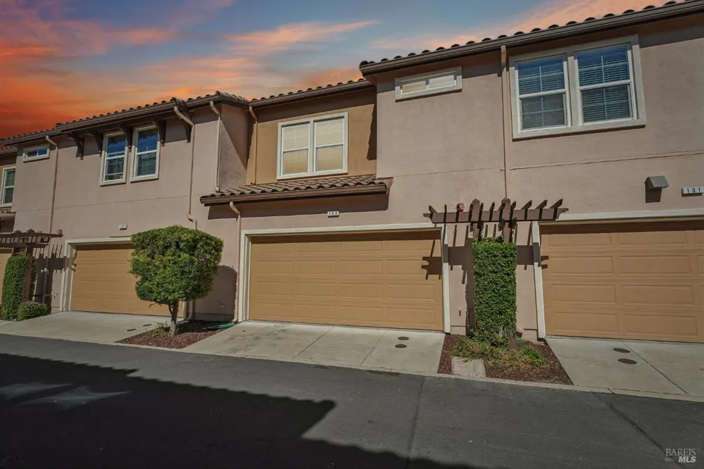 103 Arcangel Way San Pablo, CA 94806