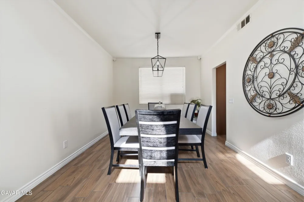42524 Cinnabar Court Quartz Hill, CA 93536