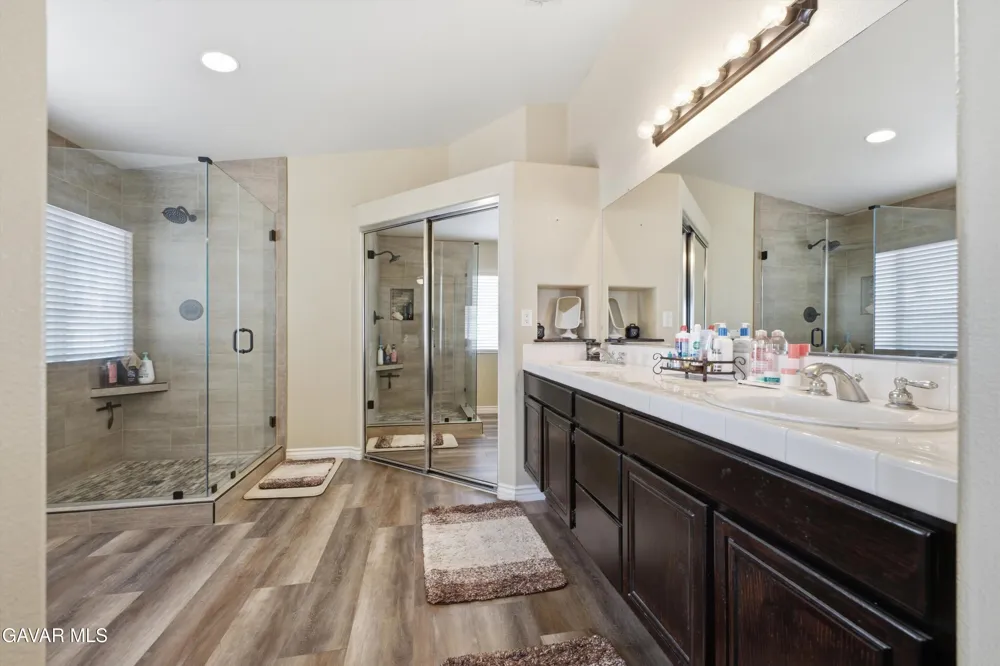 42524 Cinnabar Court Quartz Hill, CA 93536