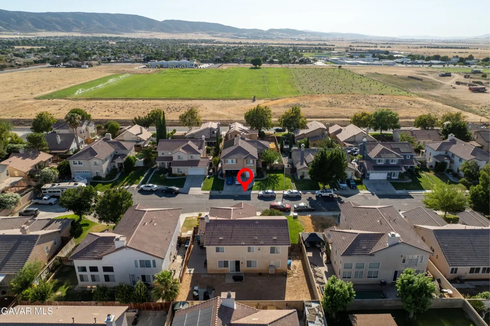 42524 Cinnabar Court Quartz Hill, CA 93536
