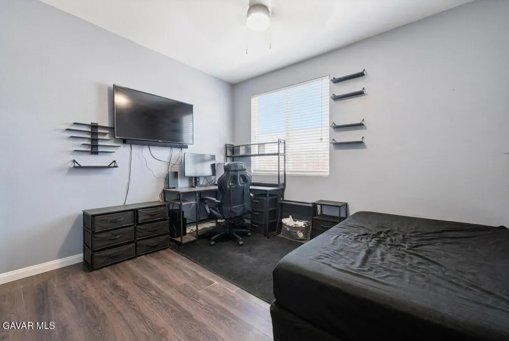 42524 Cinnabar Court Quartz Hill, CA 93536