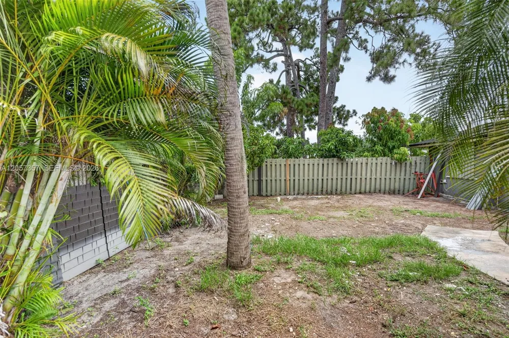 1041 Sanger Street Port Charlotte, FL 33952