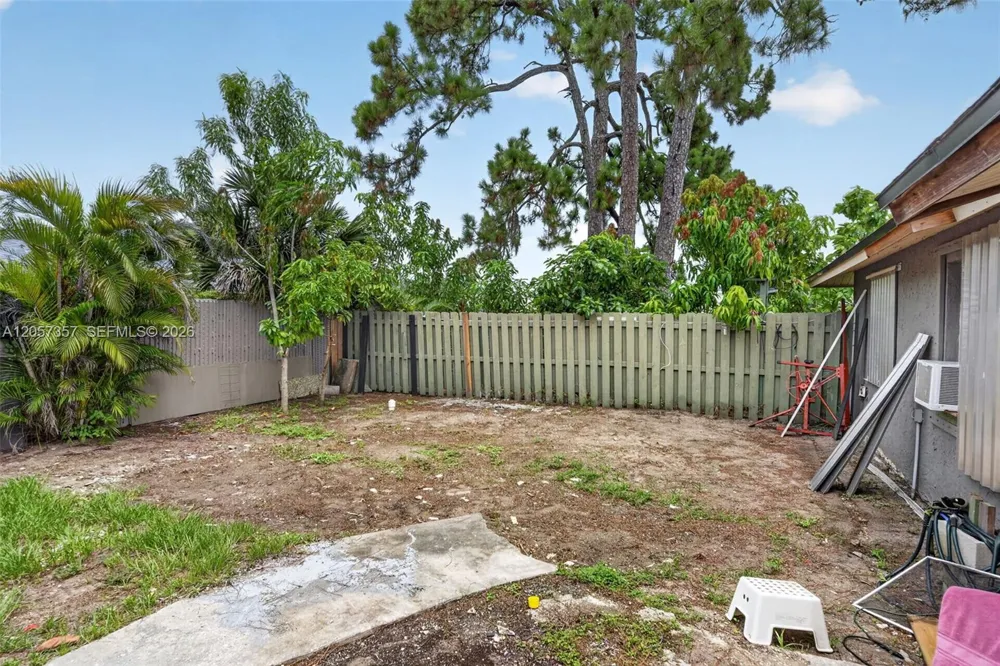 1041 Sanger Street Port Charlotte, FL 33952