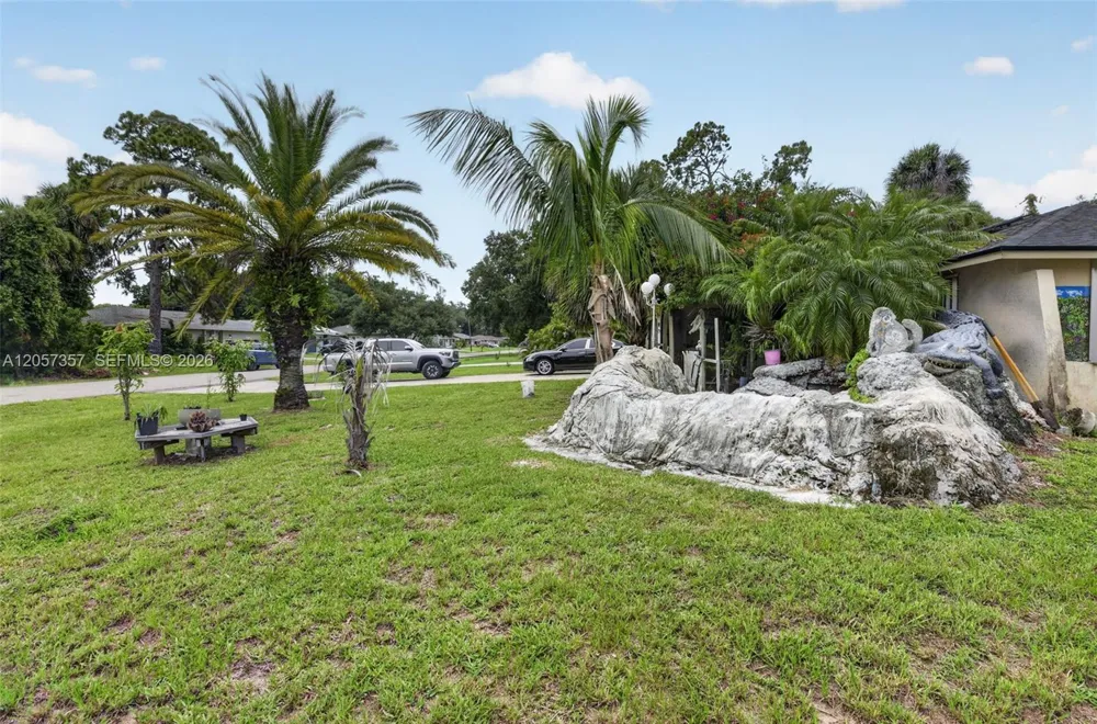 1041 Sanger Street Port Charlotte, FL 33952