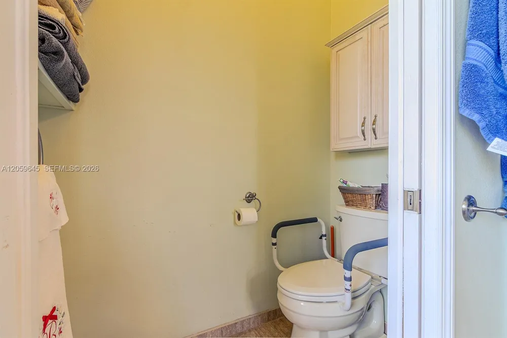 374 Parker St NE Lake Placid, FL 33852