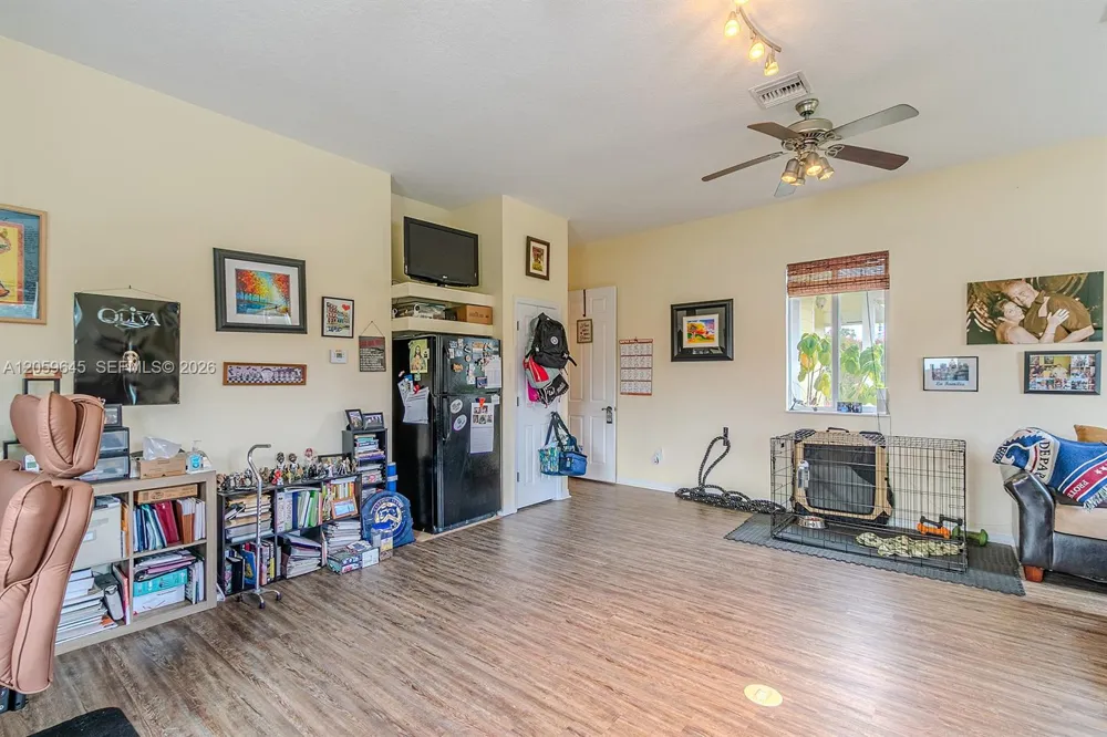 374 Parker St NE Lake Placid, FL 33852