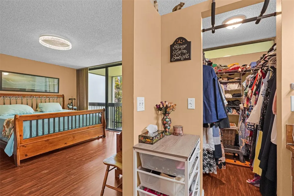 2811 SW 87th Ter #1201 Davie, FL 33328