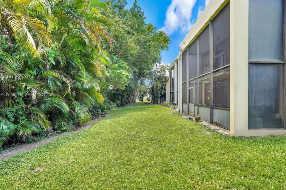 2811 SW 87th Ter #1201 Davie, FL 33328