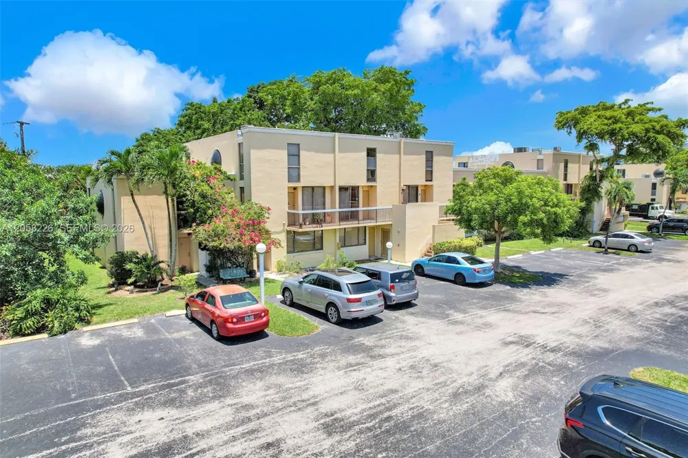 2811 SW 87th Ter #1201 Davie, FL 33328
