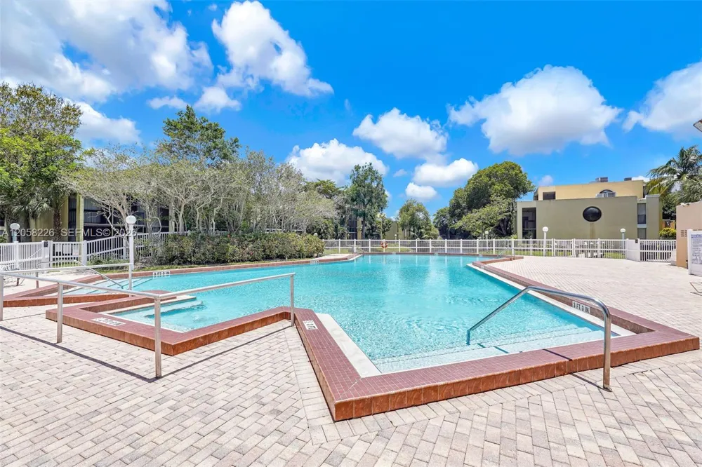 2811 SW 87th Ter #1201 Davie, FL 33328