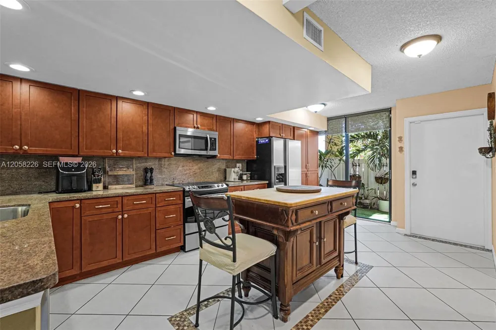2811 SW 87th Ter #1201 Davie, FL 33328
