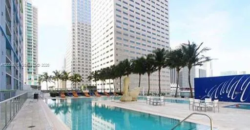 325 S Biscayne Blvd #3314 Miami, FL 33131