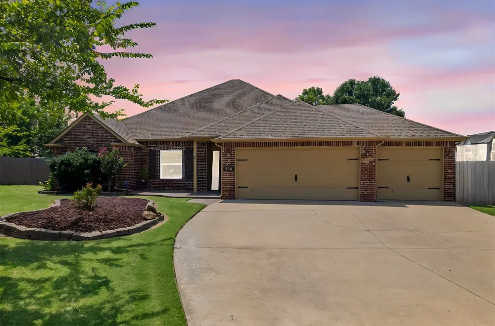 14908 E 88th Street Owasso, OK 74055