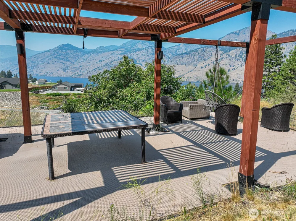 83 Bella Vista Lane Chelan, WA 98816