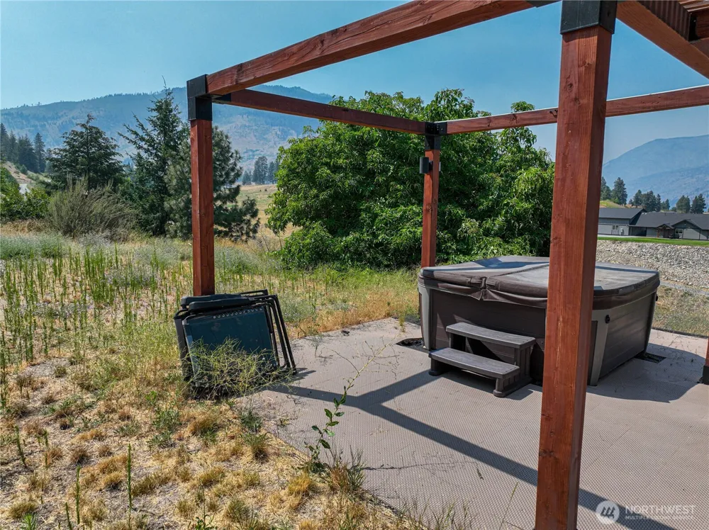 83 Bella Vista Lane Chelan, WA 98816