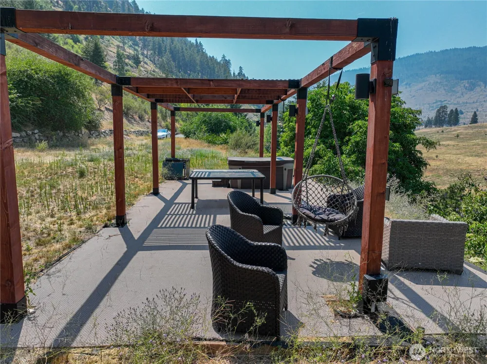 83 Bella Vista Lane Chelan, WA 98816