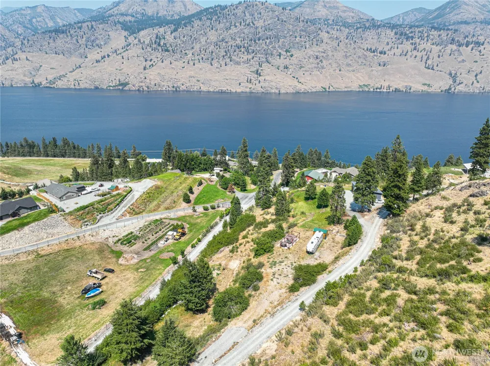 83 Bella Vista Lane Chelan, WA 98816