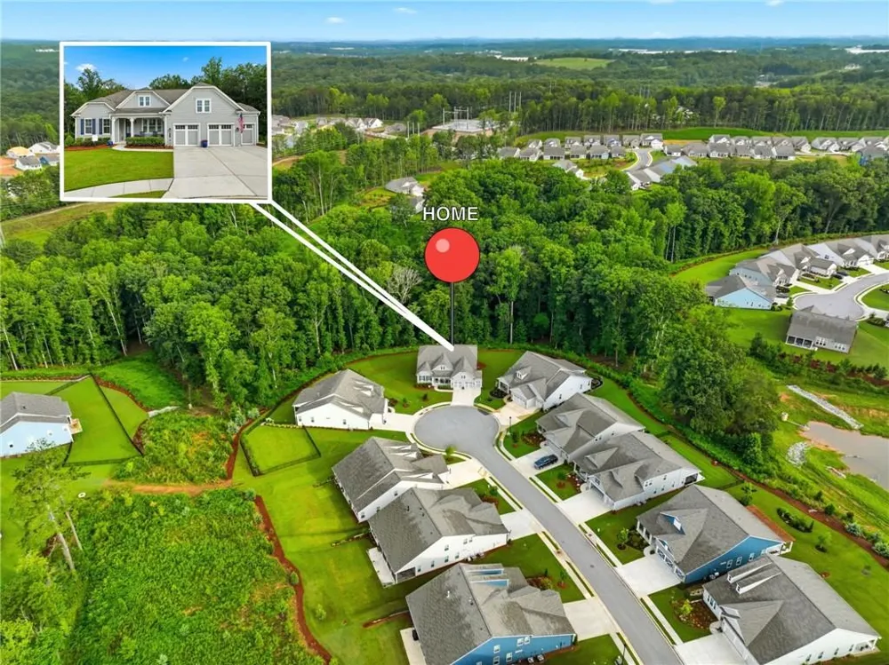 386 Kentucky Court Hoschton, GA 30548
