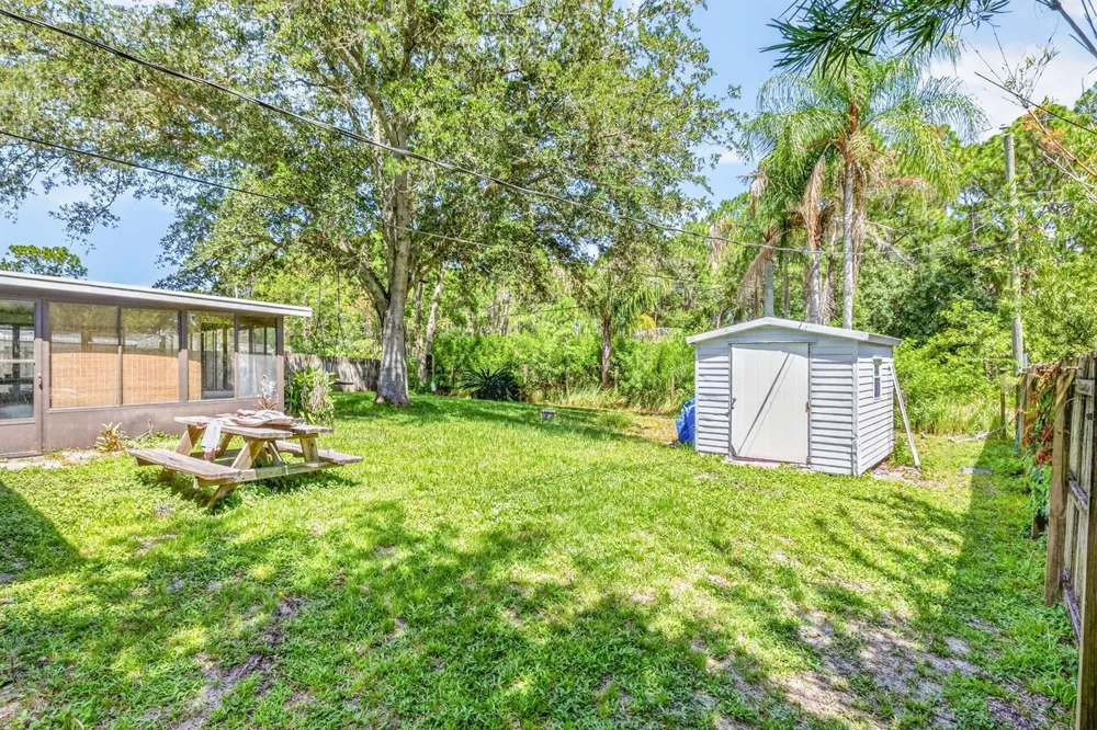 1034 UTAH STREET SE Palm Bay, FL 32909