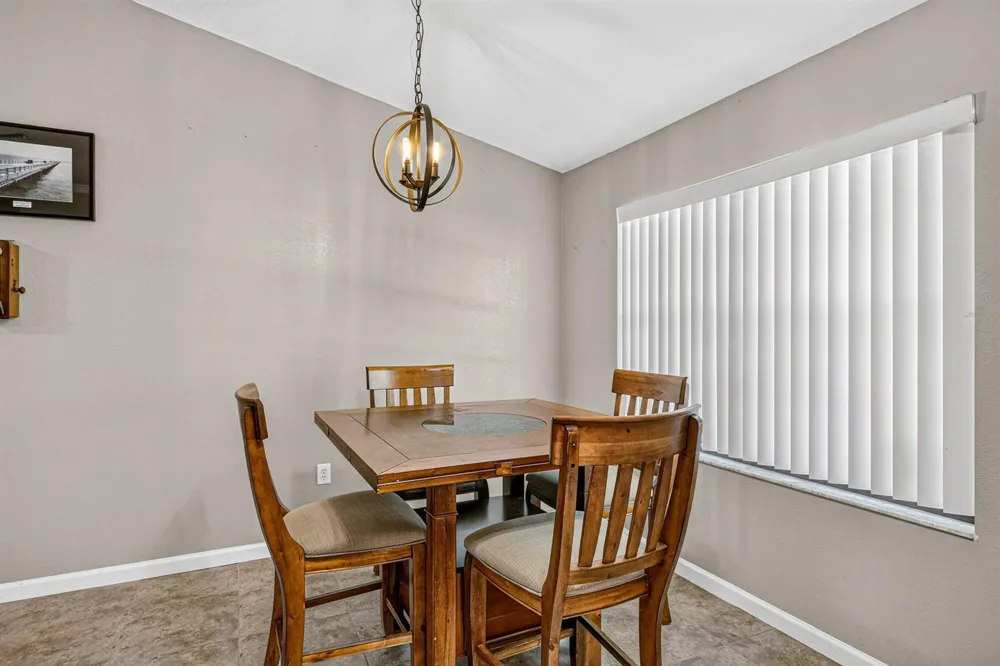 1034 UTAH STREET SE Palm Bay, FL 32909