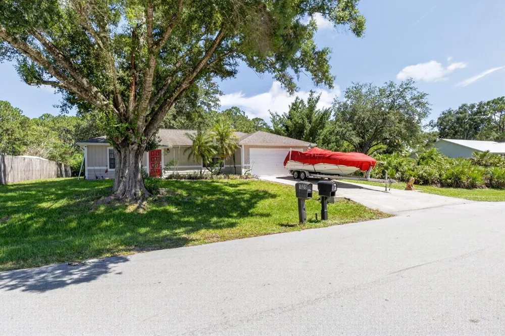 1034 UTAH STREET SE Palm Bay, FL 32909