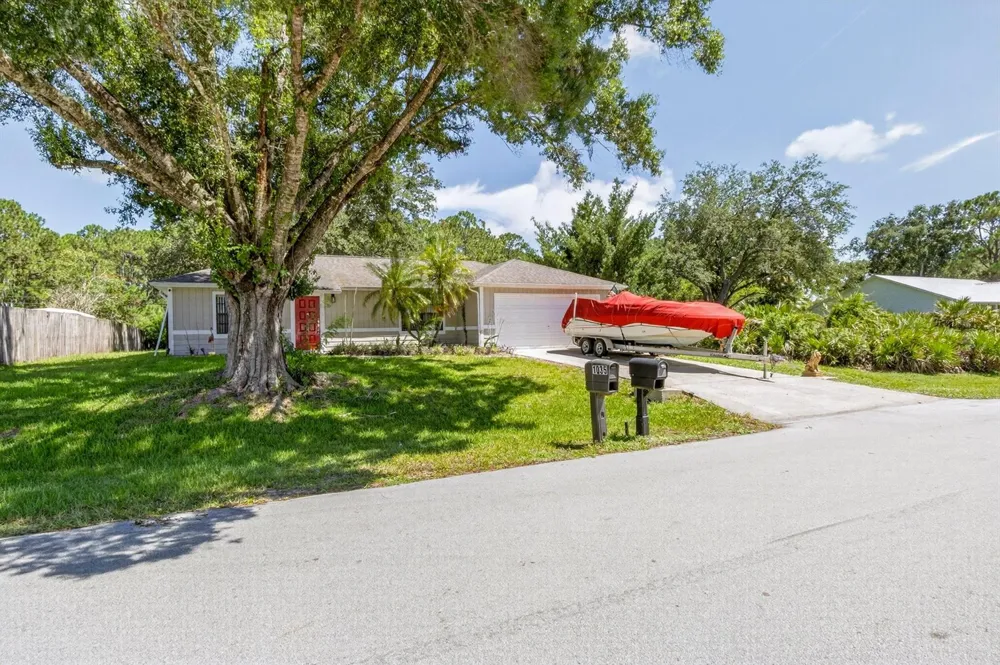 1034 UTAH STREET SE Palm Bay, FL 32909