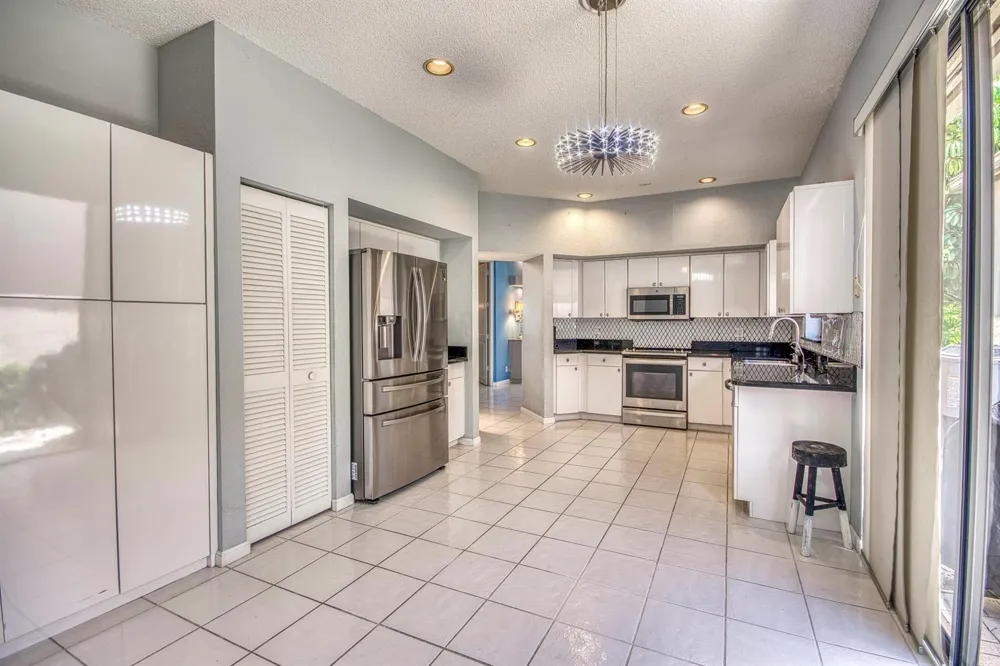 4557 Barclay Fair Way Lake Worth, FL 33449
