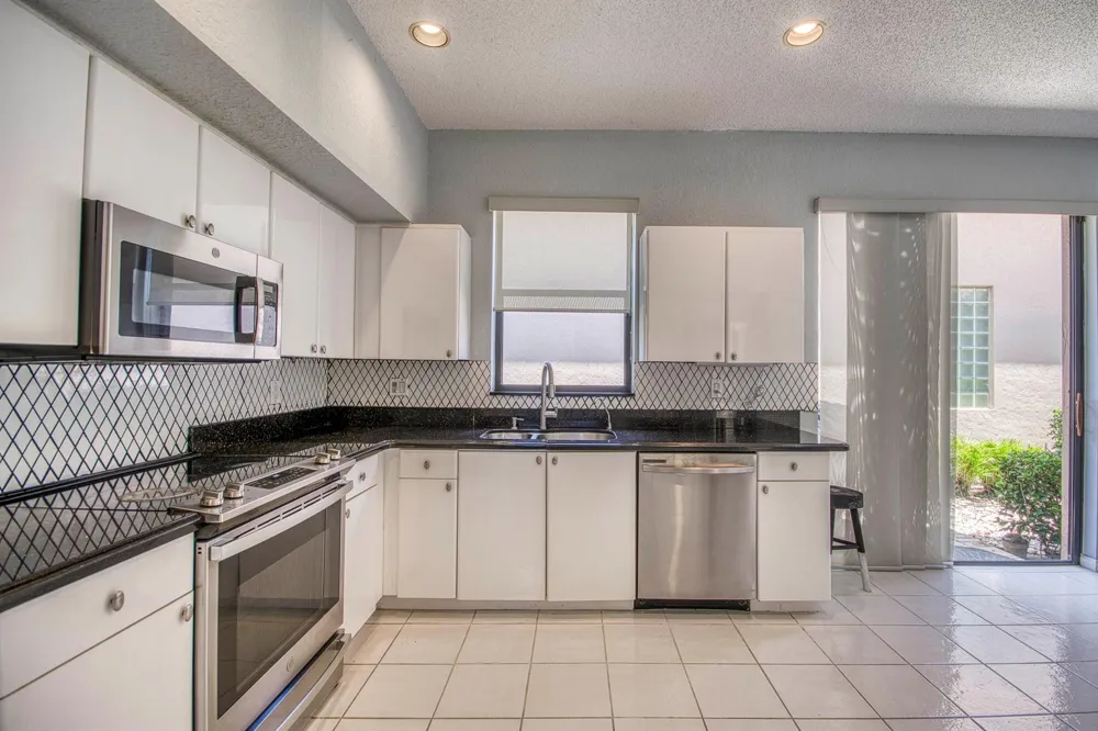 4557 Barclay Fair Way Lake Worth, FL 33449