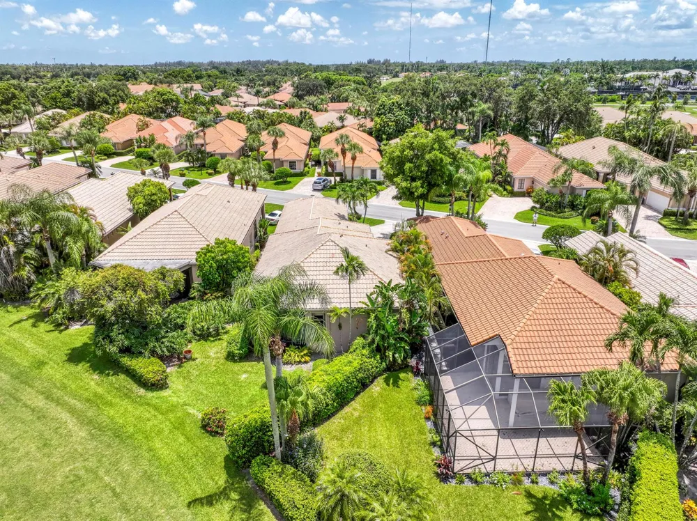 4557 Barclay Fair Way Lake Worth, FL 33449
