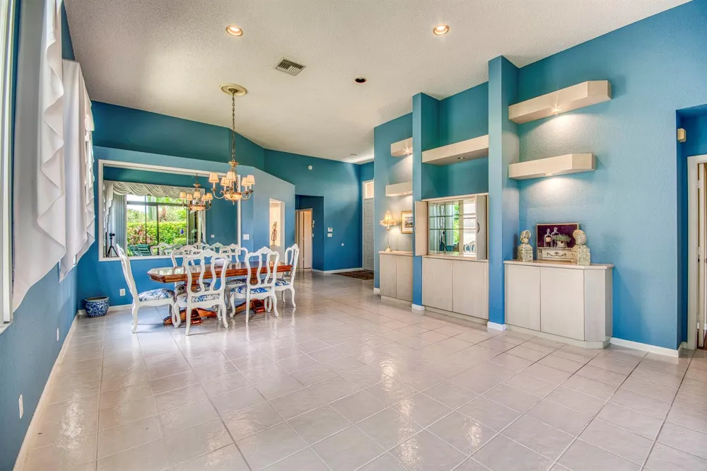 4557 Barclay Fair Way Lake Worth, FL 33449