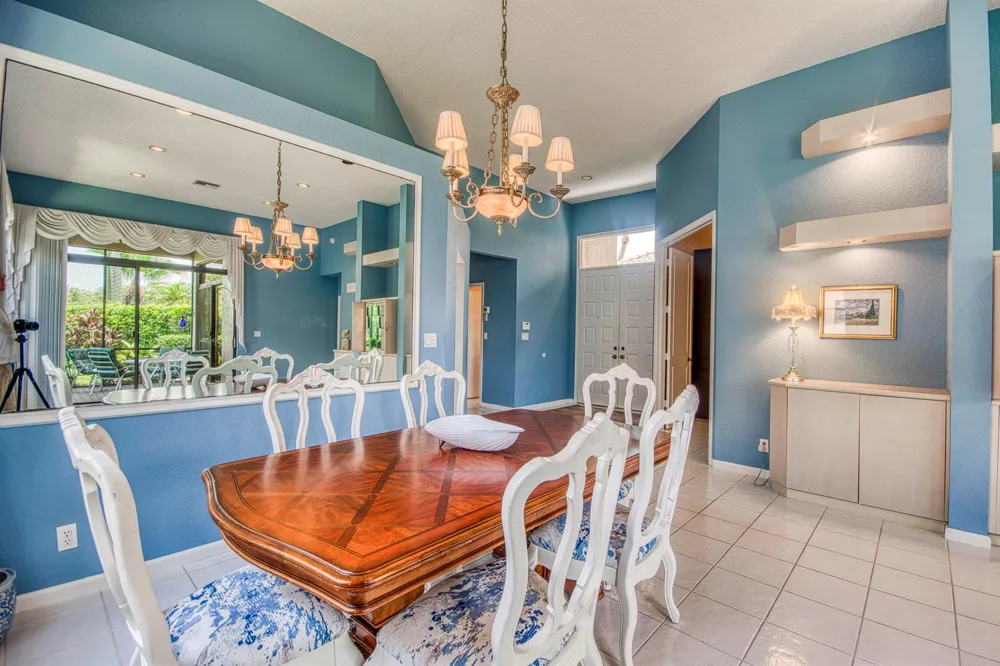 4557 Barclay Fair Way Lake Worth, FL 33449