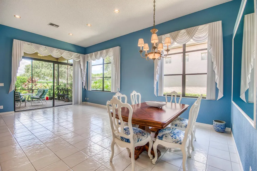 4557 Barclay Fair Way Lake Worth, FL 33449
