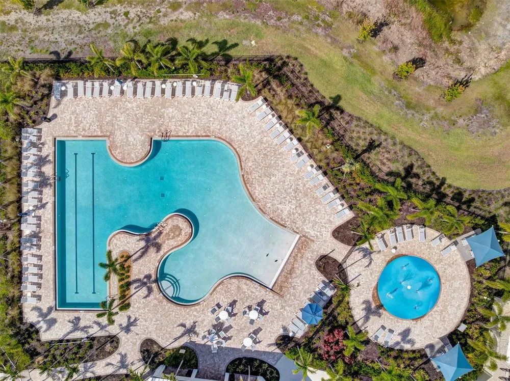 16711 ELKHORN CORAL DRIVE North Fort Myers, FL 33903