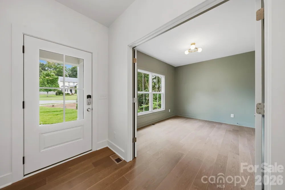 2311 Chateau Court Matthews, NC 28105