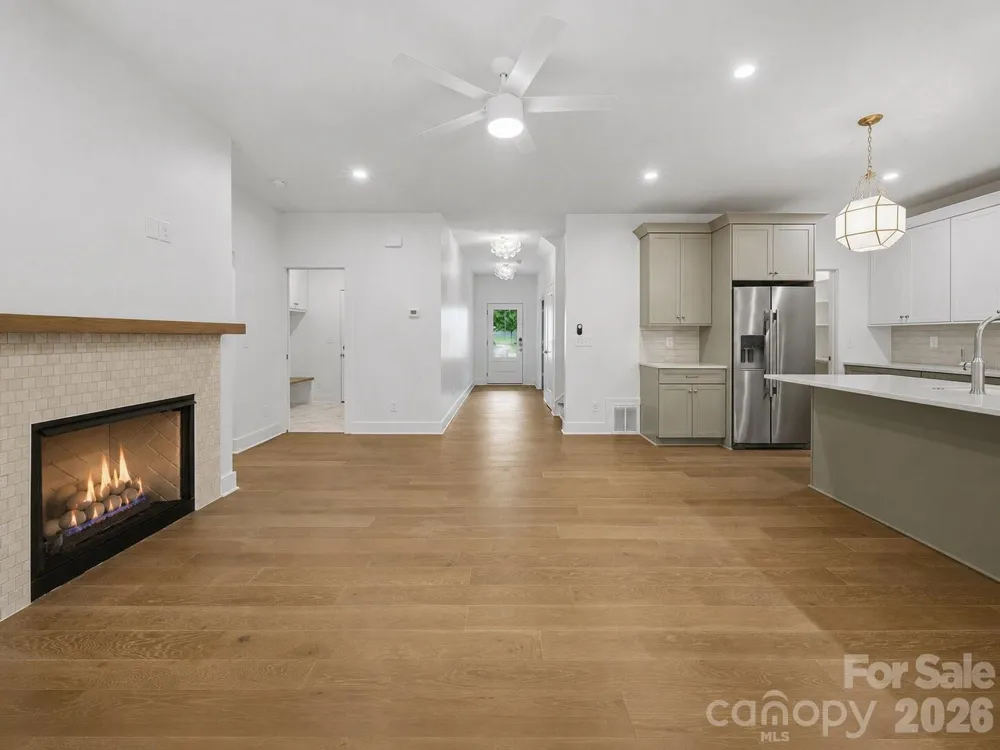2311 Chateau Court Matthews, NC 28105