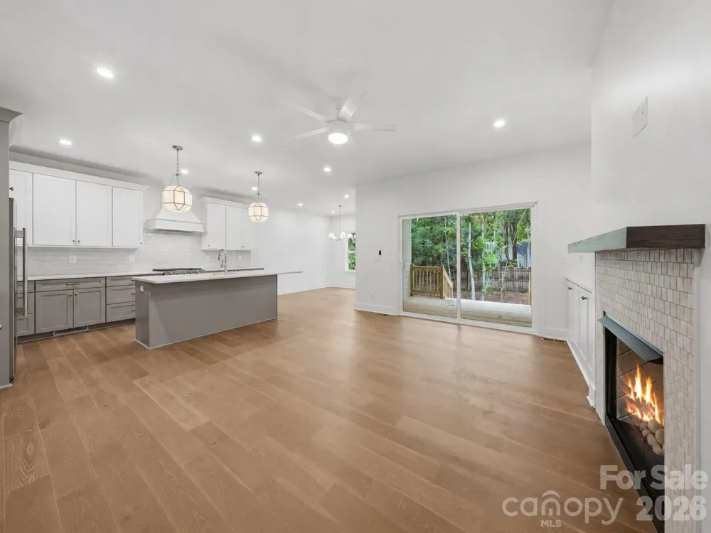 2311 Chateau Court Matthews, NC 28105