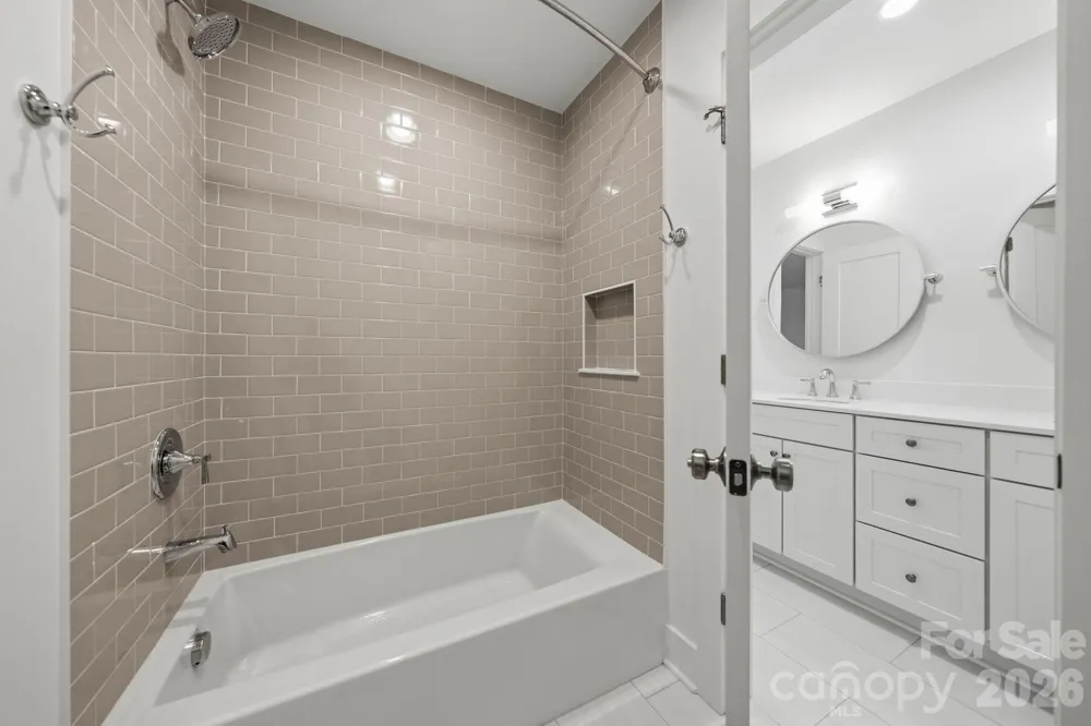 2311 Chateau Court Matthews, NC 28105