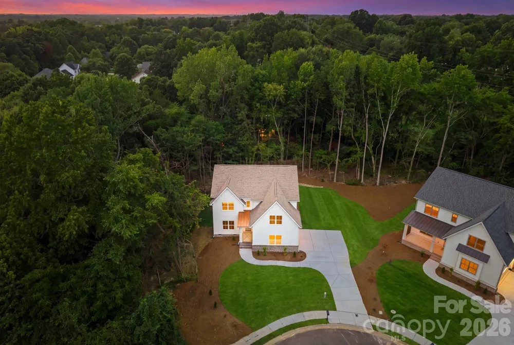 2311 Chateau Court Matthews, NC 28105