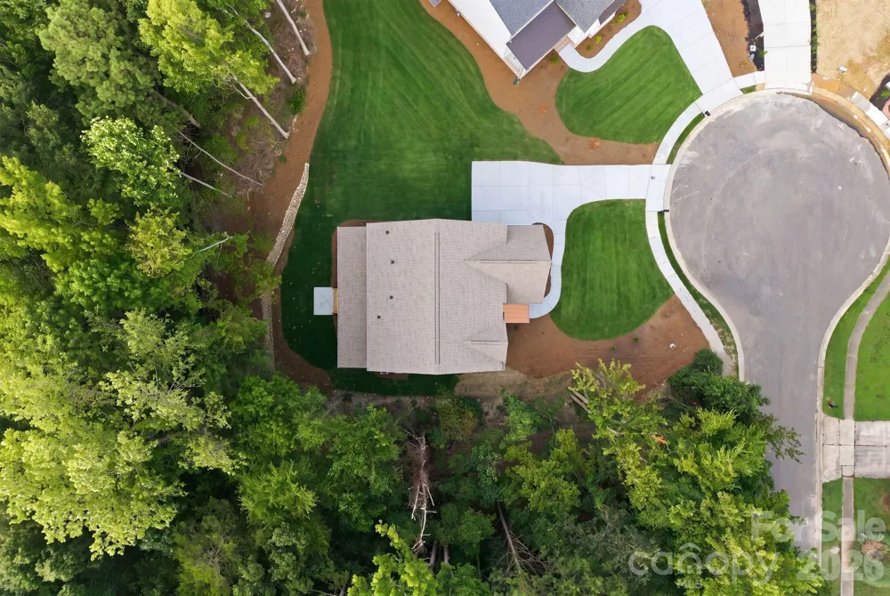 2311 Chateau Court Matthews, NC 28105