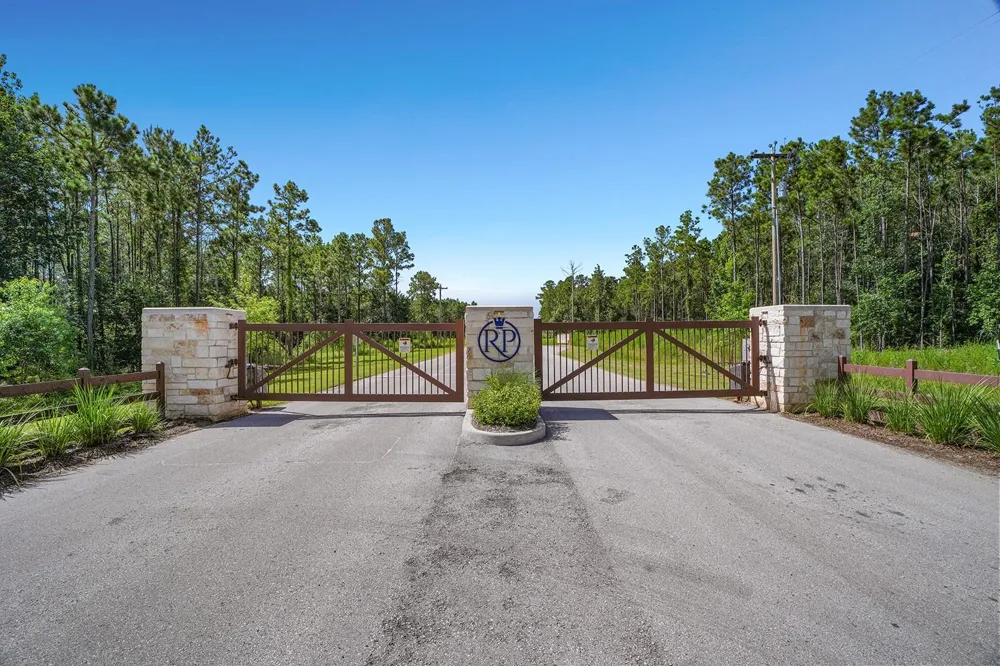 Queen Anne Way Huntsville, TX 77340