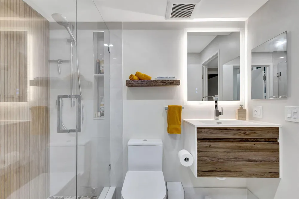5460 Ocean Drive #7C Singer Island, FL 33404