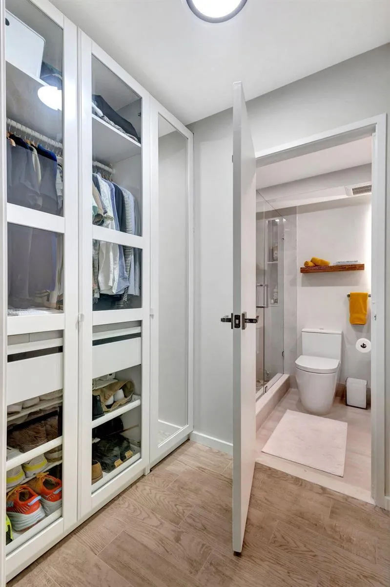 5460 Ocean Drive #7C Singer Island, FL 33404