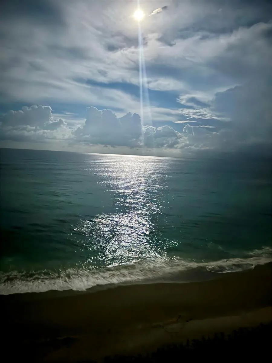 5460 Ocean Drive #7C Singer Island, FL 33404