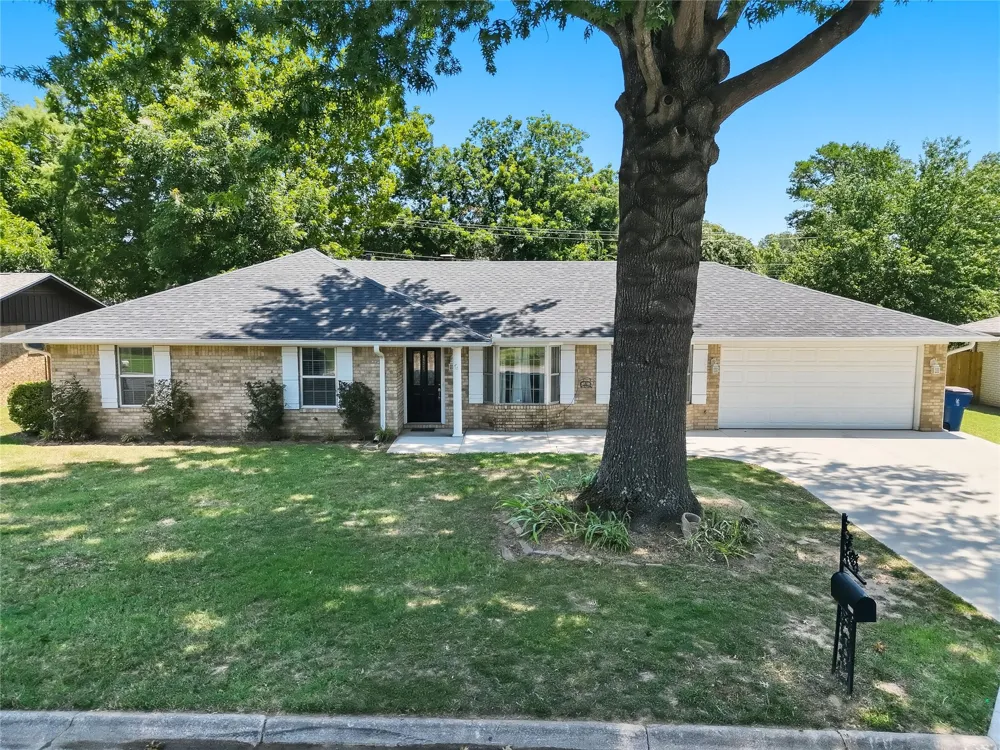 8217 Meadow Drive Fort Smith, AR 72908