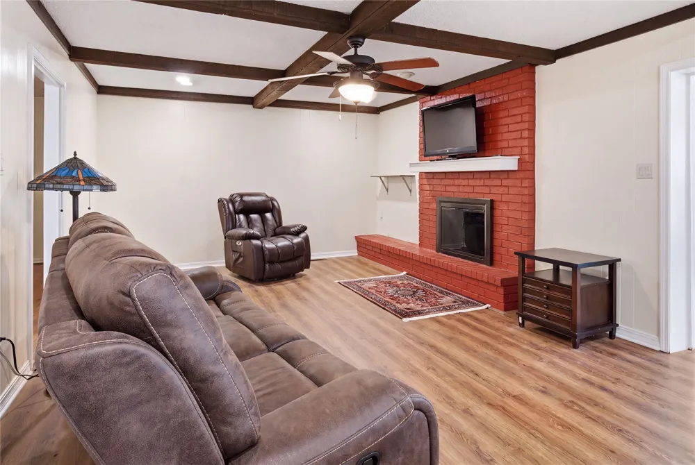 8217 Meadow Drive Fort Smith, AR 72908