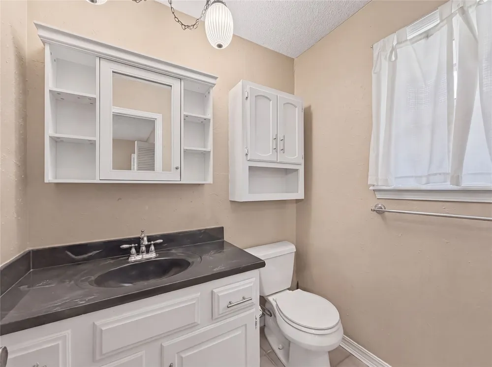 8217 Meadow Drive Fort Smith, AR 72908
